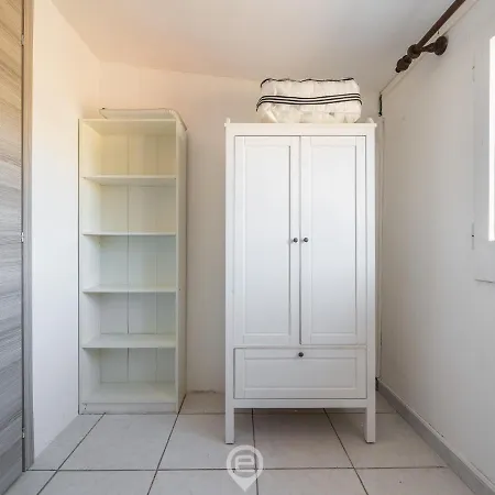 Apartment Old - Beachside Comfy *